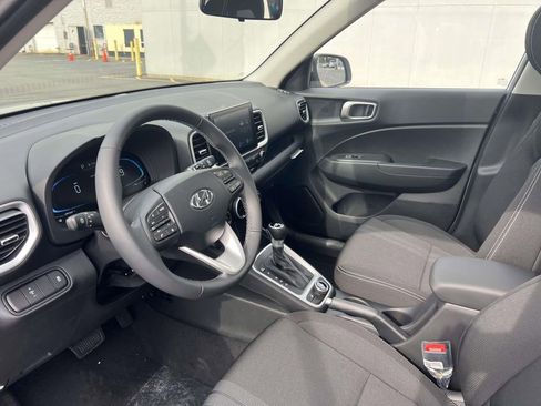 New 2026 Hyundai Venue SEL FWD image 12