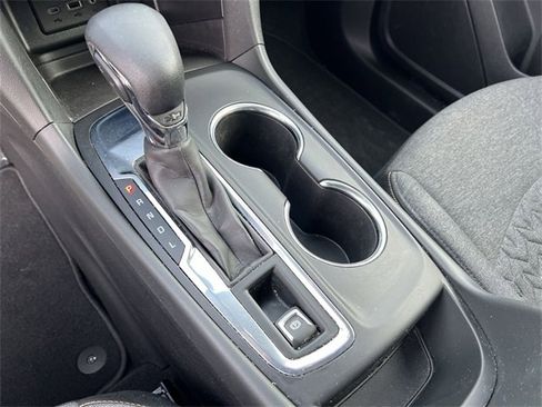 Certified 2022 Chevrolet Equinox LT image 19