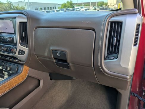 Used 2018 GMC Sierra 1500 SLT AWD/4WD image 30