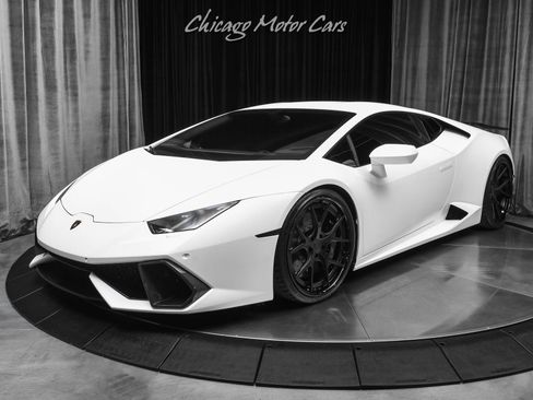 Used 2016 Lamborghini Huracan LP 610-4 Avio AWD/4WD image 23