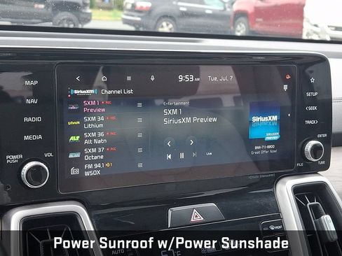 Used 2022 Kia Sorento S w/ Panoramic Sunroof Package AWD/4WD image 23