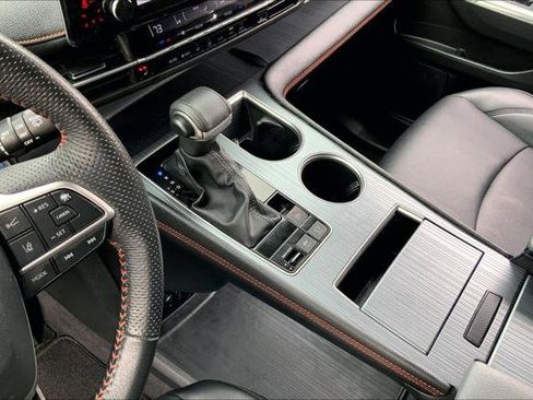 Certified 2024 Toyota Sienna XSE image 16