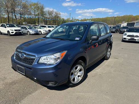 Used 2014 Subaru Forester 2.5i AWD/4WD image 1