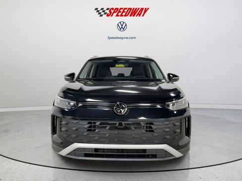 New 2026 Volkswagen Tiguan SE AWD/4WD image 2