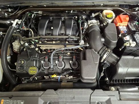 Used 2015 Ford Taurus SEL w/ Equipment Group 201A FWD image 28