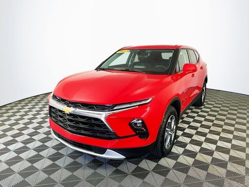 Used 2023 Chevrolet Blazer LT image 5