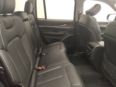 Used 2023 Jeep Grand Cherokee 4WD 4xe image 19