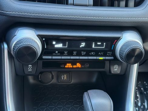 New 2025 Toyota RAV4 LE image 18