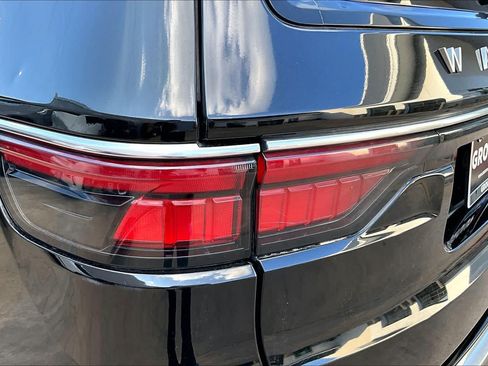 Used 2022 Jeep Wagoneer Series I w/ Convenience Group I RWD image 26