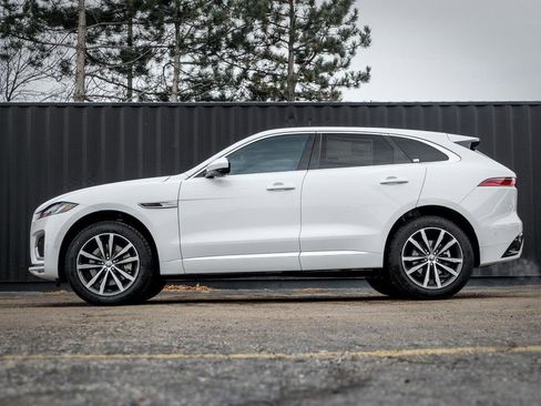 New 2026 Jaguar F-PACE R-Dynamic S image 3