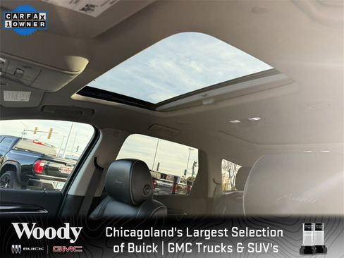 Used 2021 Buick Enclave Avenir w/ Avenir Technology Package image 28