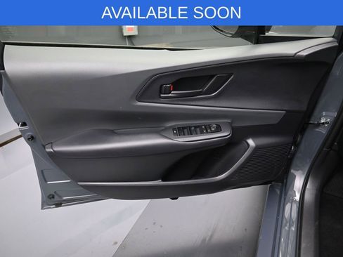 Used 2024 Toyota Prius LE AWD/4WD image 10
