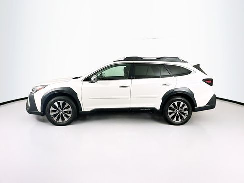 Used 2024 Subaru Outback Touring XT AWD/4WD image 4