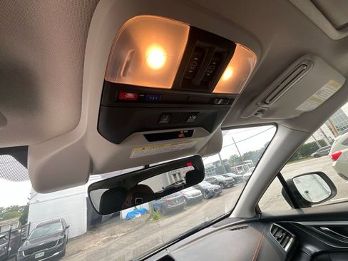 Used 2023 Subaru Crosstrek 2.5i Limited image 15