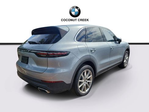 Used 2021 Porsche Cayenne AWD/4WD image 4