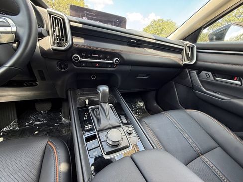 Certified 2025 MAZDA CX-50 AWD 2.5 Hybrid w/ Premium Pkg image 15
