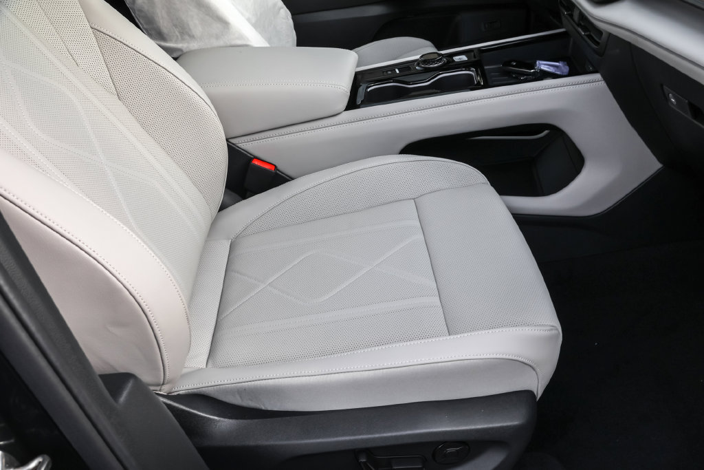 New 2027 Volkswagen Atlas SEL R-Line AWD/4WD image 45