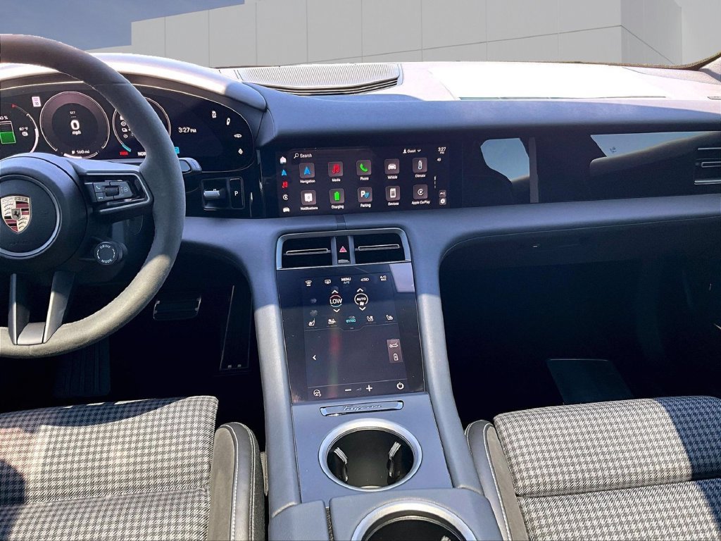 Certified 2025 Porsche Taycan AWD/4WD image 16