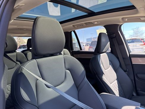 Certified 2025 Volvo XC90 B5 Plus image 11
