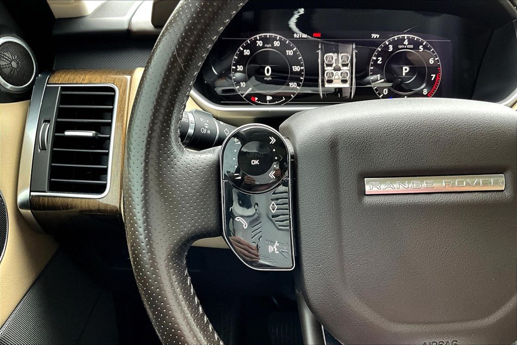 Used 2018 Land Rover Range Rover Sport HSE AWD/4WD image 11