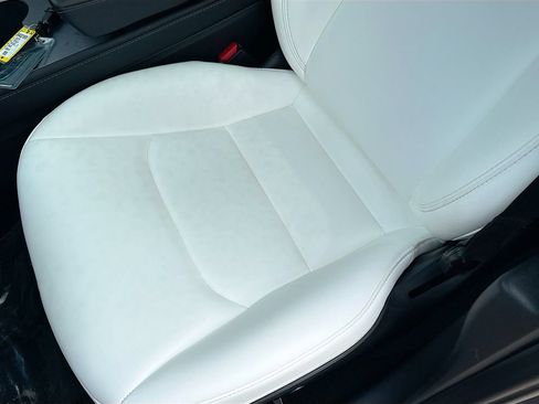 Used 2023 Tesla Model 3 Standard Range RWD image 17