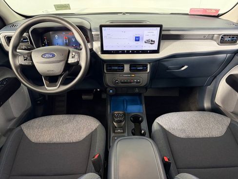 Used 2025 Ford Maverick XLT w/ Equipment Group 302A AWD/4WD image 14