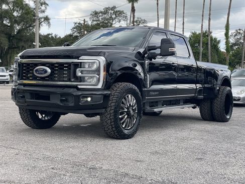 Used 2024 Ford F350 Lariat w/ FX4 Off-Road Package AWD/4WD image 10