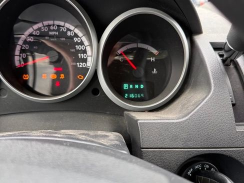 Used 2010 Dodge Grand Caravan SE FWD image 11