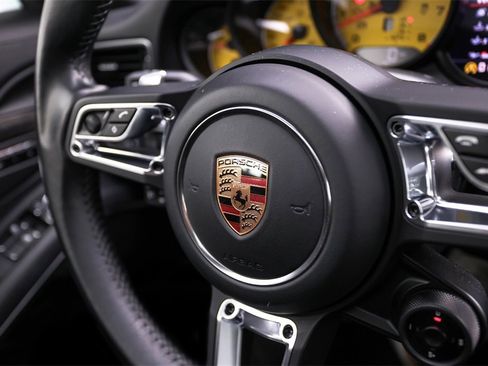 Used 2017 Porsche 911 Turbo S image 24