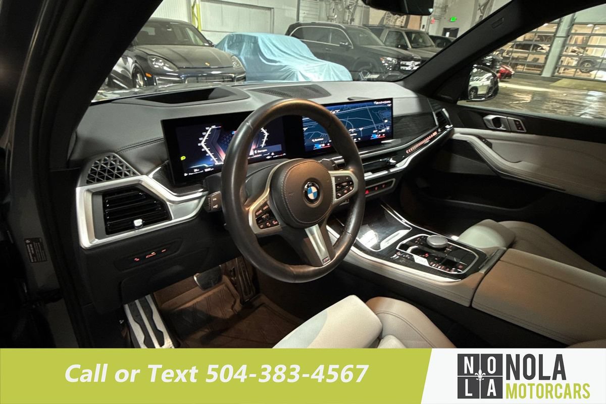 Used 2024 BMW X5 xDrive40i w/ M Sport Package AWD/4WD image 19
