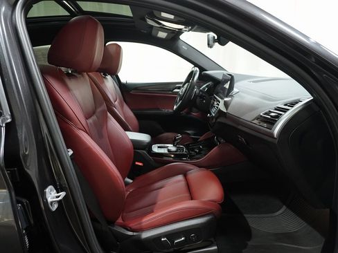 Used 2024 BMW X4 M40i w/ Premium Package image 12