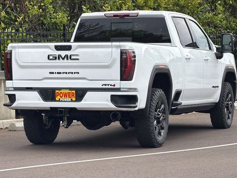 New 2026 GMC Sierra 3500 AT4 w/ AT4 Premium Plus Package AWD/4WD image 5