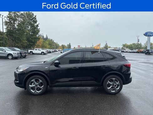 Used 2025 Ford Escape ST-Line Select w/ Tech Pack #1 AWD/4WD image 3