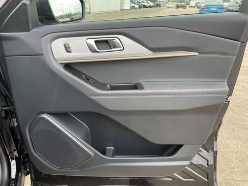 New 2026 Ford Explorer Active w/ Active Comfort Package RWD image 51