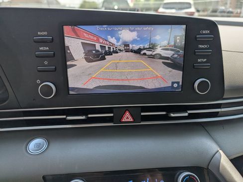 Used 2023 Hyundai Elantra SEL w/ Cargo Package FWD image 23
