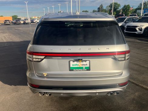 Used 2020 Lincoln Aviator Grand Touring w/ Elements Package Plus AWD/4WD image 6