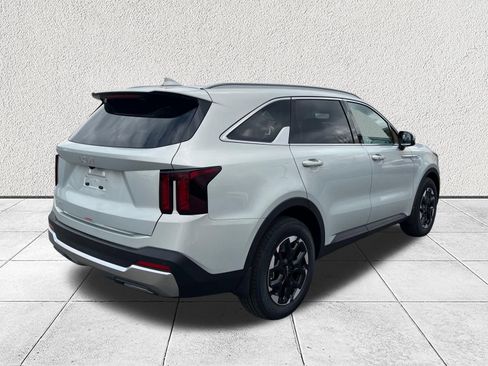 New 2026 Kia Sorento S w/ S Panoramic Sunroof Package FWD image 8