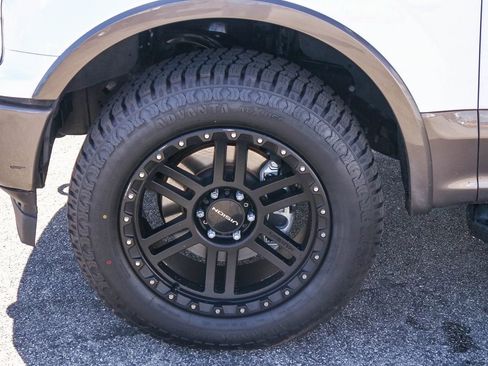 Used 2019 Ford F150 King Ranch image 5