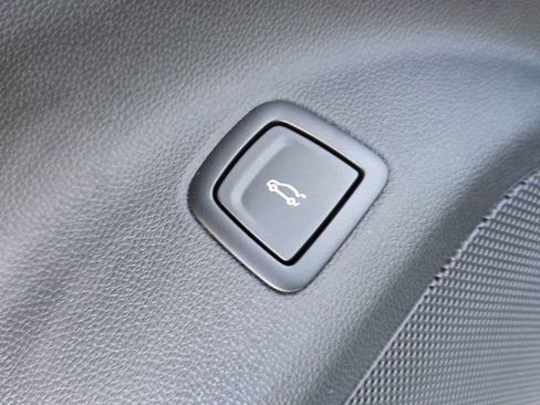 New 2026 Cadillac CT5 V image 32