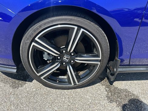 Used 2023 Honda Accord Sport image 10