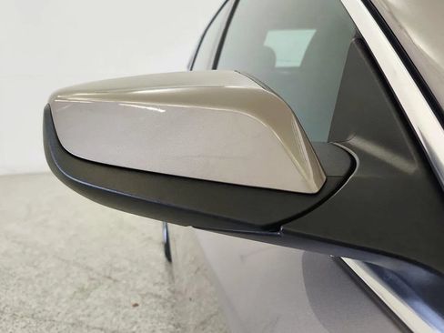 Used 2024 Chevrolet Malibu LT FWD image 35