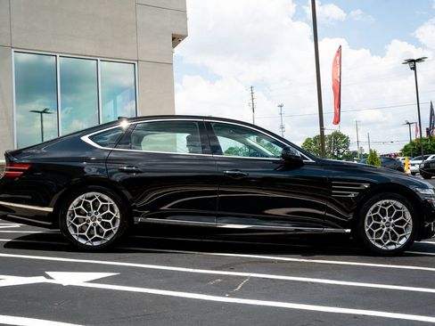 Used 2021 Genesis G80 2.5T w/ Advanced Package RWD image 12