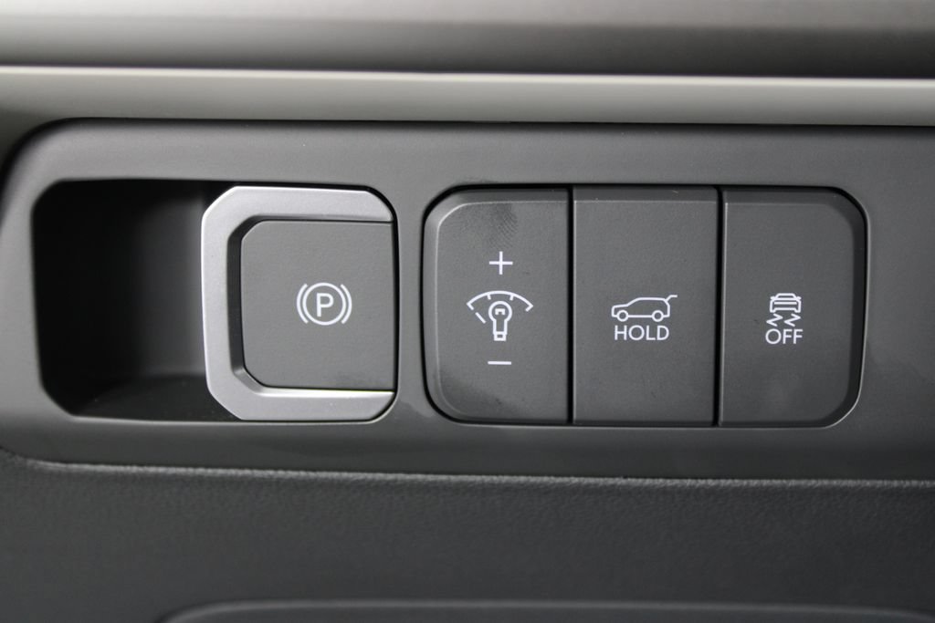Certified 2026 Hyundai Santa Fe SEL FWD image 25