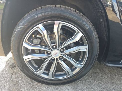 Used 2018 GMC Terrain Denali w/ GMC Pro Grade Package AWD/4WD image 52