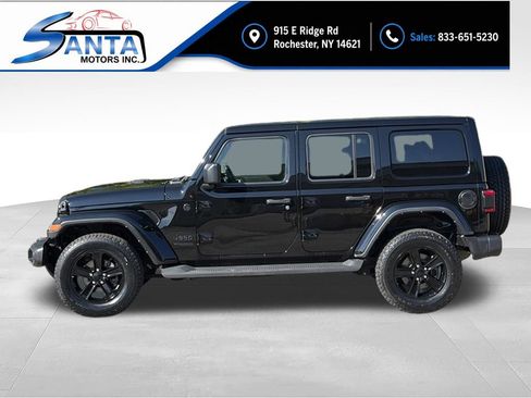 Used 2022 Jeep Wrangler Unlimited Sahara AWD/4WD image 4