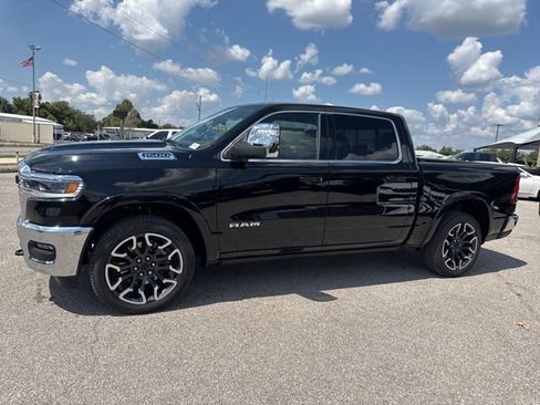 New 2026 RAM 1500 Limited w/ Trailer Tow Group AWD/4WD image 3