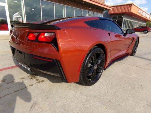 Used 2015 Chevrolet Corvette Stingray Coupe w/ 2LT Preferred Equipment Group image 5