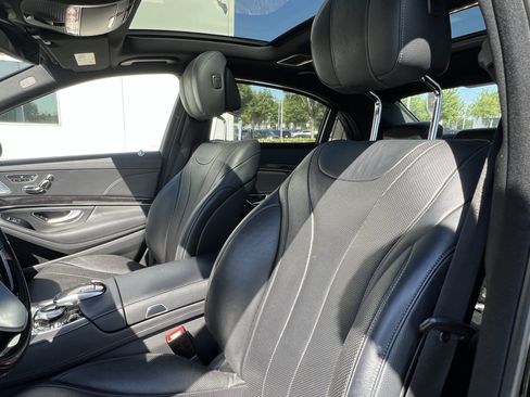 Used 2020 Mercedes-Benz S 450 Sedan w/ Premium Package image 16
