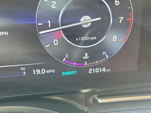 Used 2024 Kia Carnival SX Prestige FWD image 24
