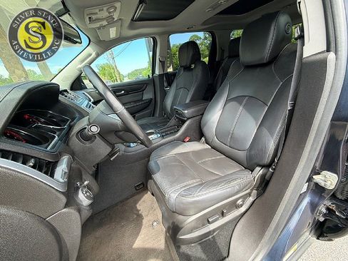 Used 2016 GMC Acadia SLT w/ Open Road Package AWD/4WD image 12